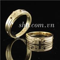Nhẫn cưới SHJ 14k - gắn kim cương (mã: 11204824-11204831, giá một đôi: 12,274,610 VNĐ)