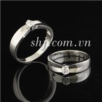 Nhẫn cưới SHJ 14k (mã: 21205293-21205309, giá một đôi: 6,360,940 VNĐ)